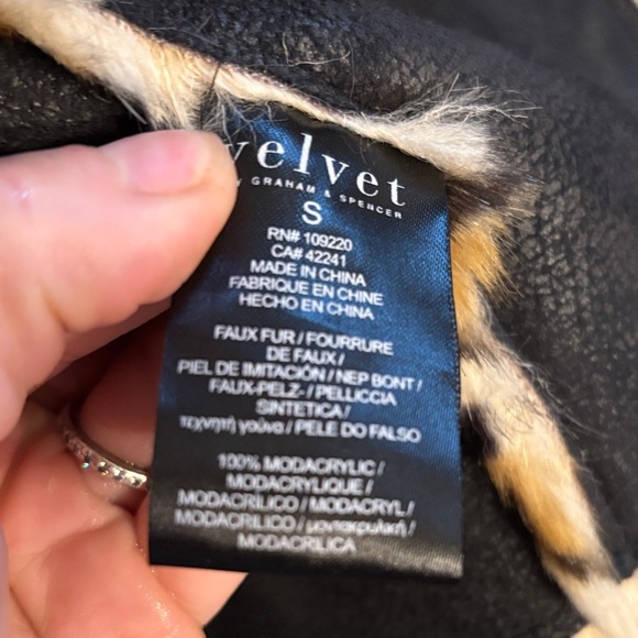 Velvet by Graham & Spencer faux fur cardigan vest S - Picture 5 of 6